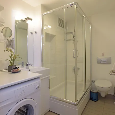 Cheya Sisli Medical & Business Center Tesvikiye And * Istanbul