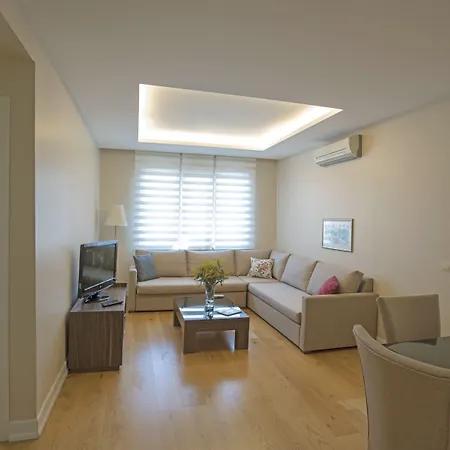 Cheya Sisli Medical & Business Center Tesvikiye And דירה